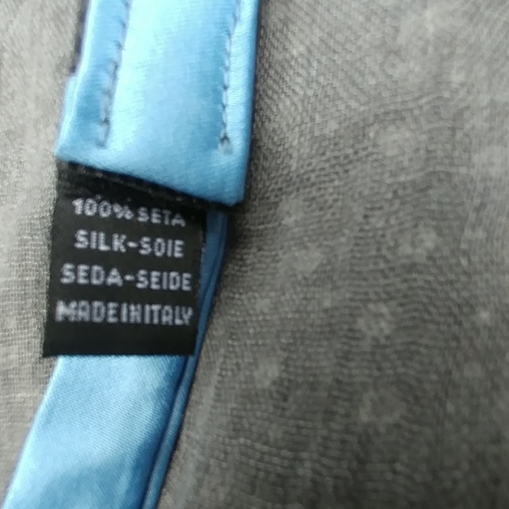 👔Italian Silk BowTie👔 - Picture 2 of 4